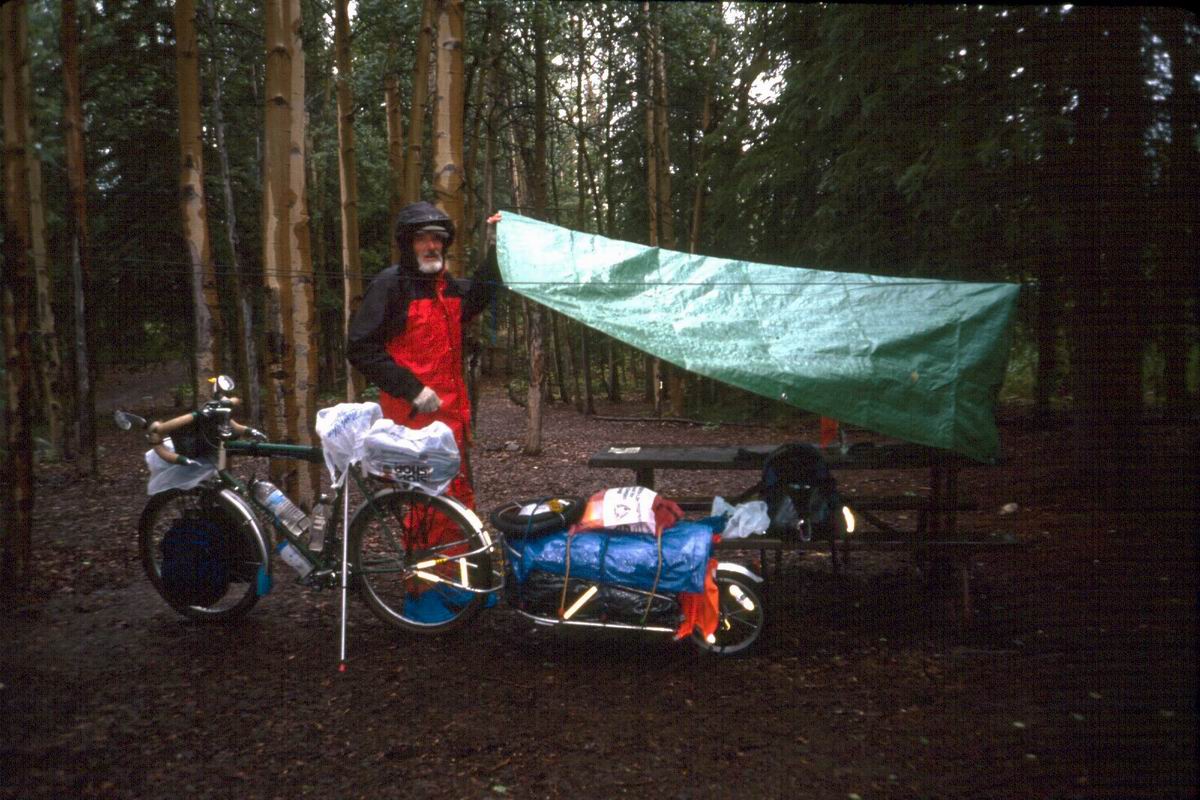 098 Packing in rain.jpg