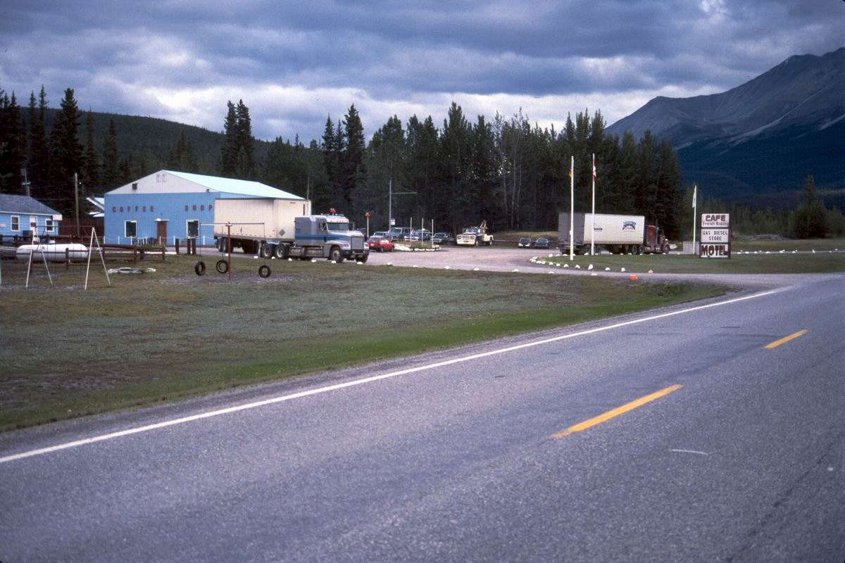 184 Cheap camp at truck stop.jpg