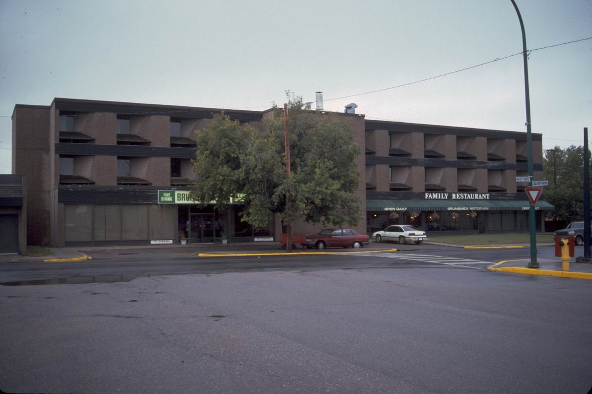 219 Motel in Vermilian BC.jpg