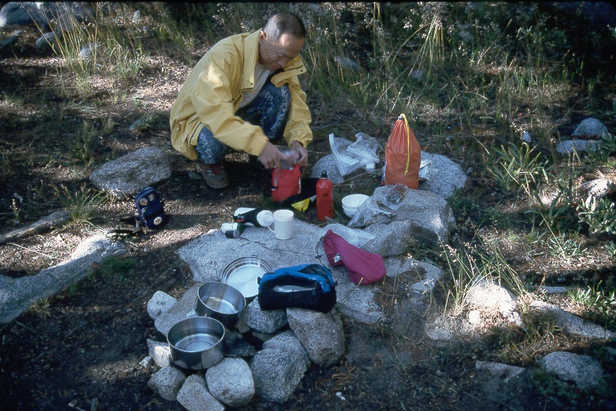 035 Breakfast cleanup.jpg