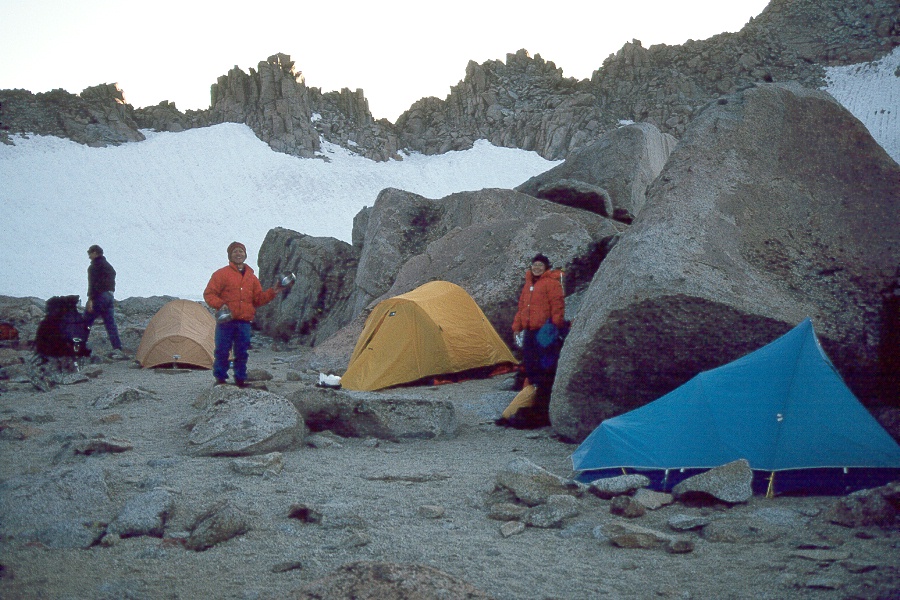 058 Camping in the Col.jpg