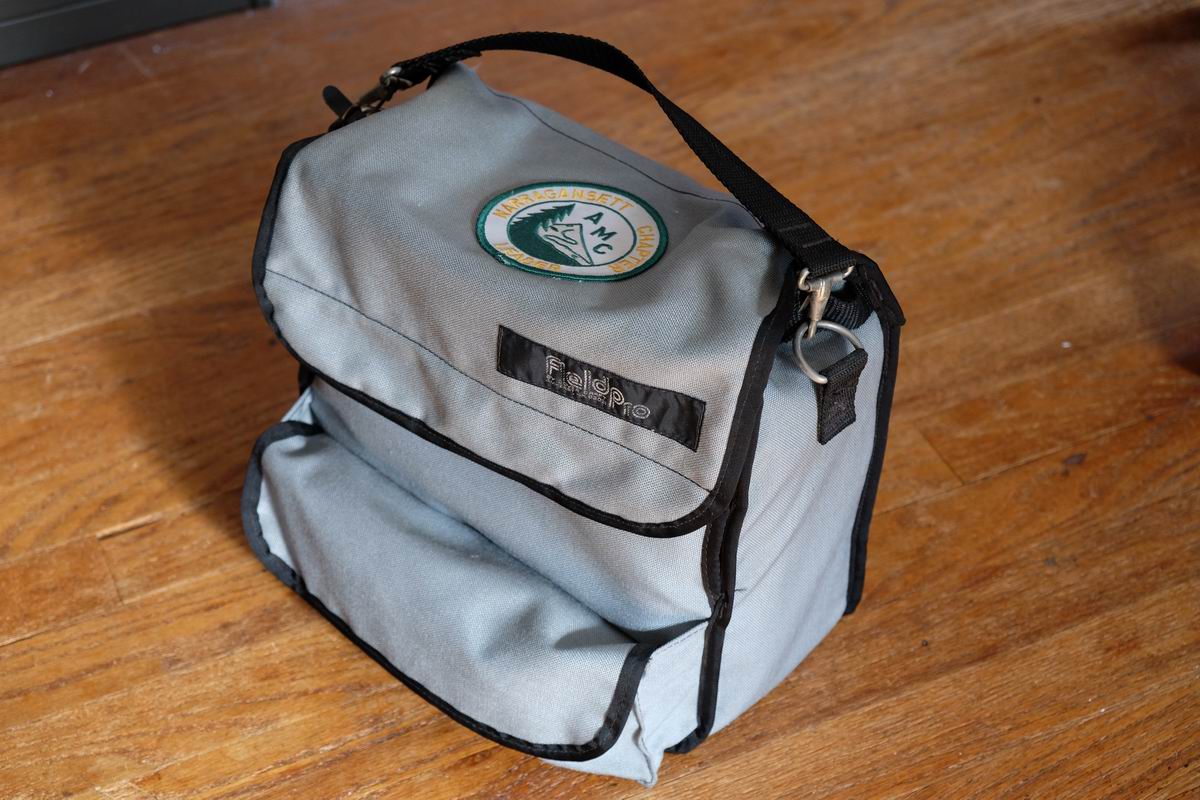 0-projector case.jpg