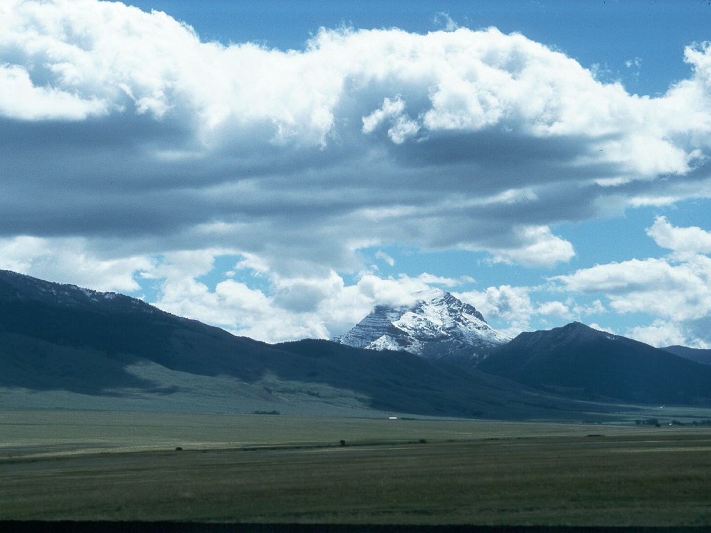 073 Madison River Valley.jpg