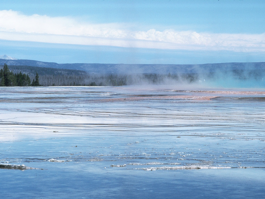 077 Above Firehole River.jpg